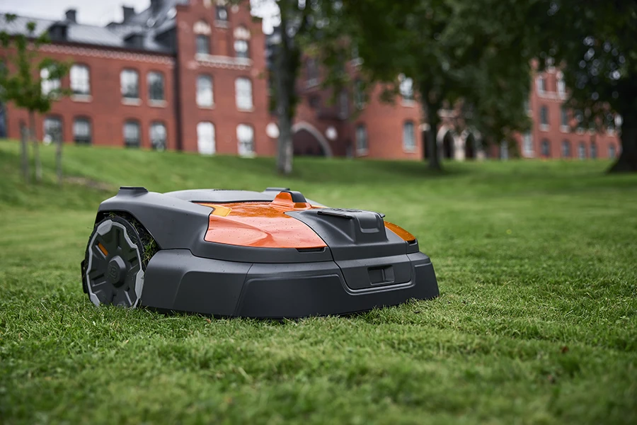 CA-414755_Husqvarna_560